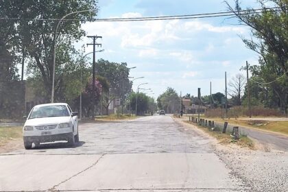 Paso a nivel: la obra quedó atrás, pero el tránsito dejó su marca en Estrada y Zanúccoli | FM Avenida
