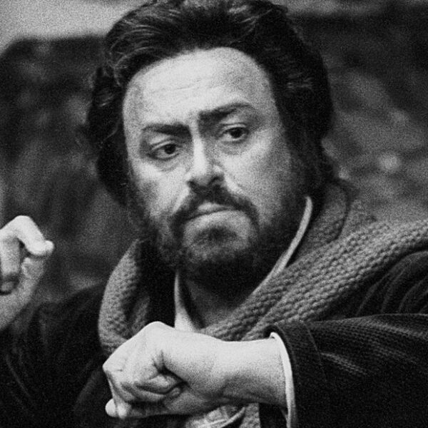 Pavarotti en Gales | FM Avenida