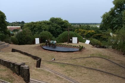 Por el mal tiempo, postergaron el homenaje a las víctimas del Covid-19 | FM Avenida