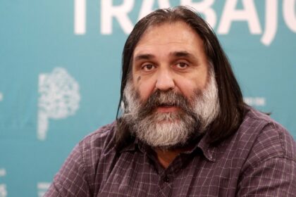 Por primera vez en seis años, no arrancan las clases en la Provincia de Buenos Aires por un paro docente | FM Avenida