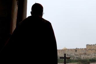 Por primera vez en siglos impidieron que se celebre la misa del Domingo de Ramos en la Basílica del Santo Sepulcro | FM Avenida