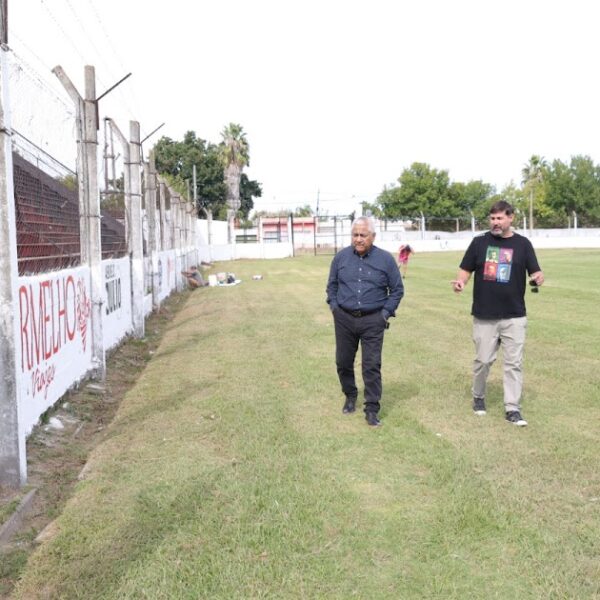 Salazar supervisó las obras de puesta en valor en el Estadio Municipal junto al sector privado | FM Avenida