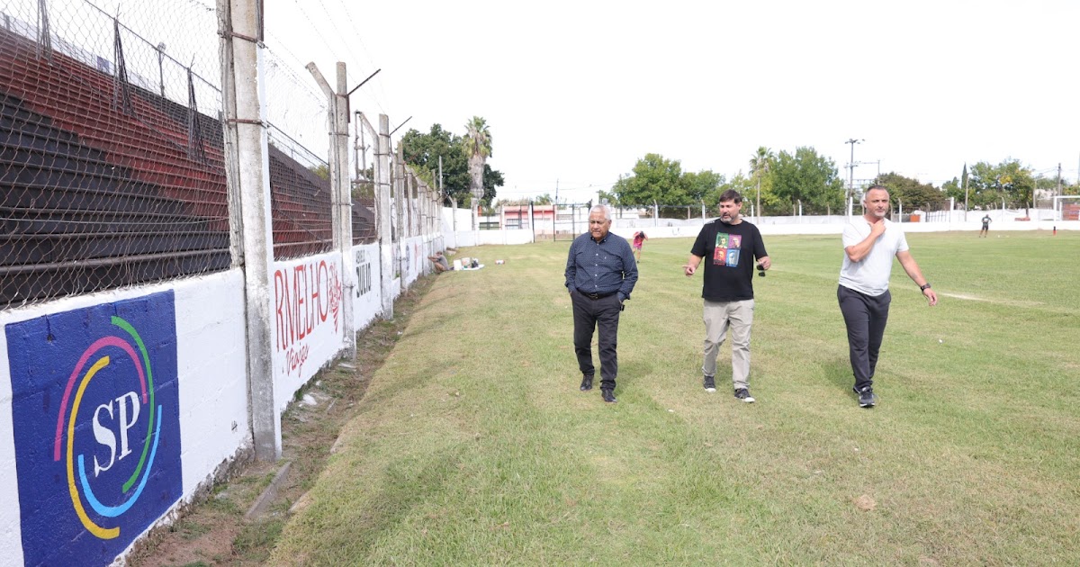 Salazar supervisó las obras de puesta en valor en el Estadio Municipal junto al sector privado | FM Avenida