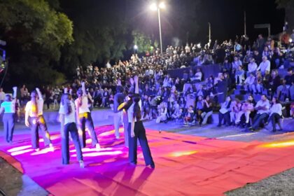San Pedro homenajeó a las víctimas de la pandemia con un emotivo acto en el Vía Crucis (Videos) | FM Avenida