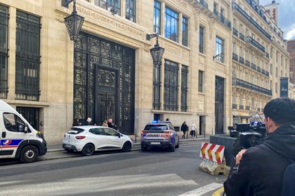 Temor en Francia: la Policía frustró un presunto atentado terrorista con bomba frente a un banco en París | FM Avenida