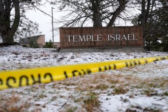Tiroteo en Michigan: se conocieron detalles del hombre armado que estrelló una camioneta contra una sinagoga | FM Avenida
