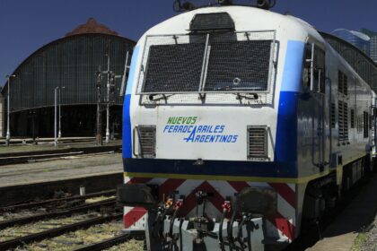 Tren Buenos Aires–Rosario: desde este jueves vuelve a ser cabecera la estación de Retiro | FM Avenida