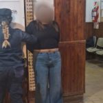 Una mujer agredió a la policía tras una pelea con una amiga | FM Avenida