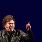 Una nueva encuesta confirma una caída en la imagen de Milei y trae dos datos clave para 2027 | FM Avenida