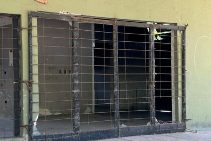 Vecinos alertaron por ruidos en el edificio de la vieja Terminal: reforzarán la seguridad y pondrán un sereno | FM Avenida
