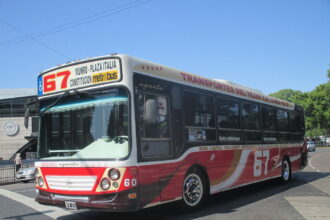 Vuelven a aumentar las líneas de colectivo que van entre CABA y el Conurbano: ¿a cuánto se va el boleto mínimo? | FM Avenida