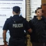 Aprehendieron a un hombre armado con un cuchillo por alterar el orden público