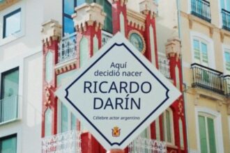 "Aquí decidió nacer Ricardo Darín": la insólita campaña de turismo que promueve una ciudad de España | FM Avenida