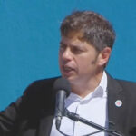 "Mirá Milei, es por acá": Kicillof inauguró la escuela 300 de su gestión y habló del "robo de recursos" a la Provincia | FM Avenida