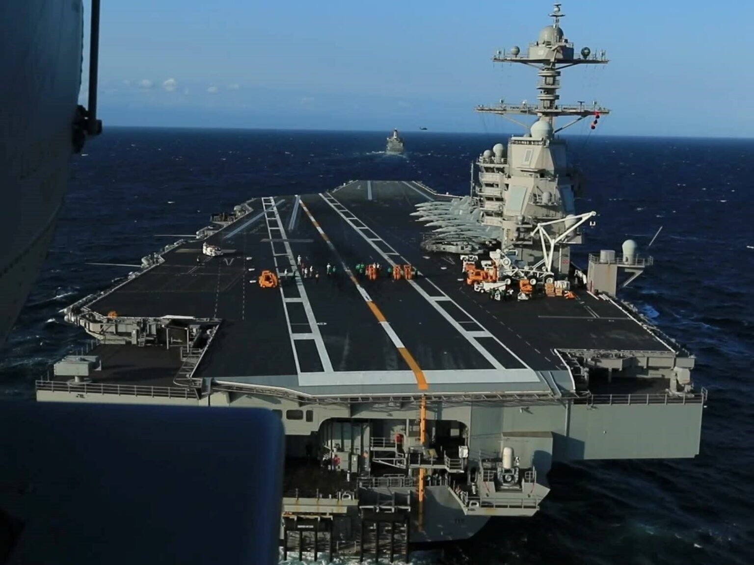 ¿El fin de los portaaviones? El temor que inquieta a la Marina de EE.UU. | FM Avenida