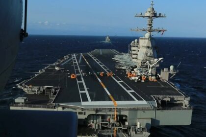 ¿El fin de los portaaviones? El temor que inquieta a la Marina de EE.UU. | FM Avenida