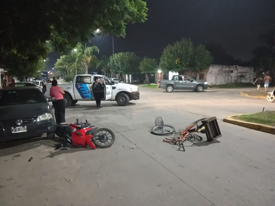 Accidente en Simonino y 11 de Septiembre: dos personas trasladadas a la Guardia | FM Avenida