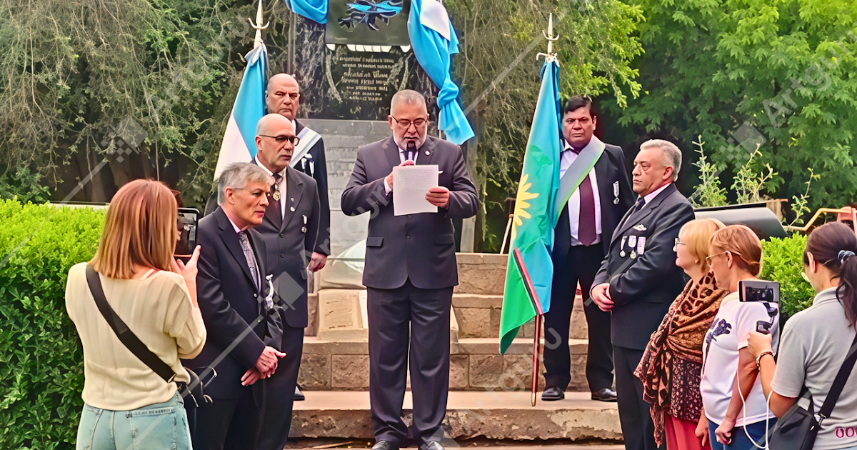 Acto de los Veteranos de Malvinas: "No hay constancia de combates en el continente, tan solo historias" | FM Avenida