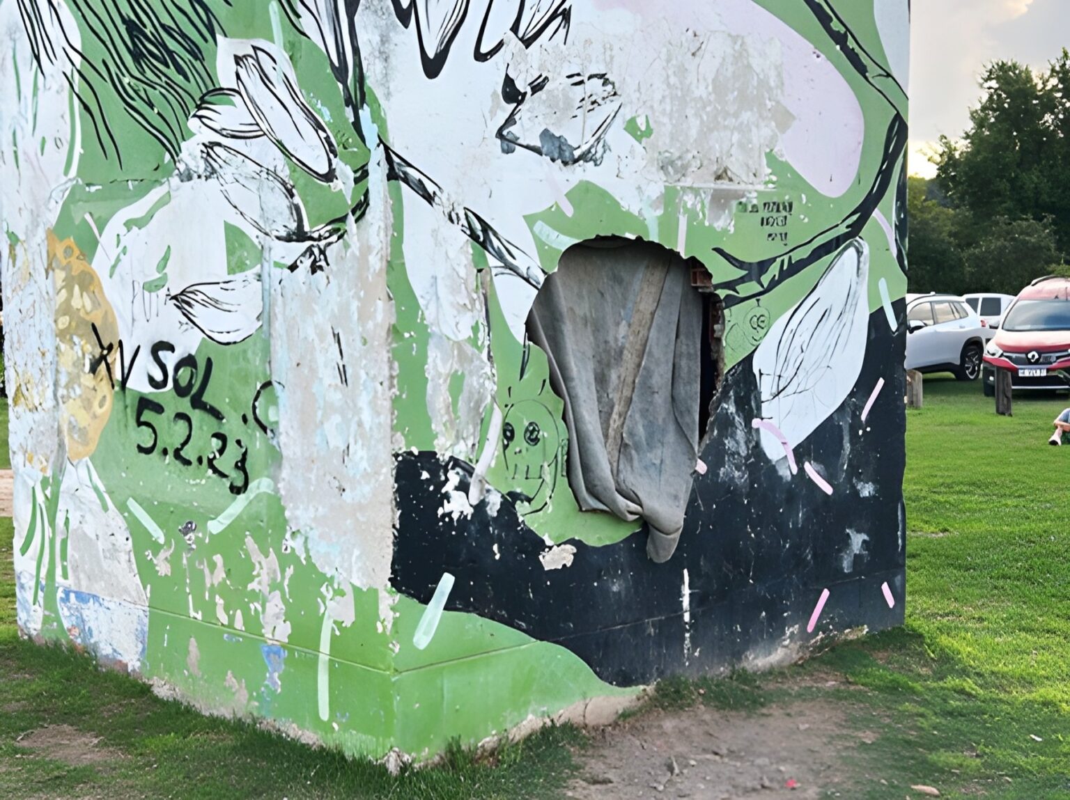 Advierten que hay "ocupas" en la antigua torre del Paseo Agenor Almada | FM Avenida