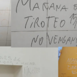 Alerta por inscripciones con amenazas de tiroteos en baños de escuelas siguiendo un desafío de redes sociales que llegó a San Pedro | FM Avenida