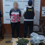Allanamiento, secuestro de drogas y un cargador: una mujer detenida | FM Avenida
