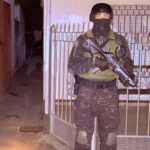 Allanan dos casas, pero encuentran cocaína y marihuana en el lugar menos pensado: en el asiento de bebé del auto | FM Avenida