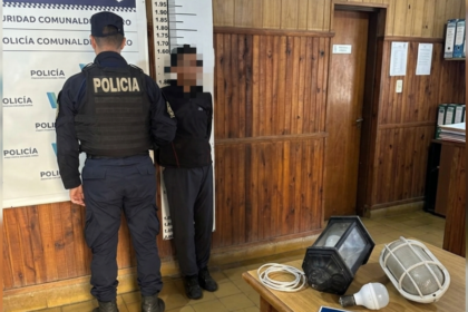Aprehendieron a un hombre de 60 años tras robar elementos de iluminación de una vivienda | FM Avenida