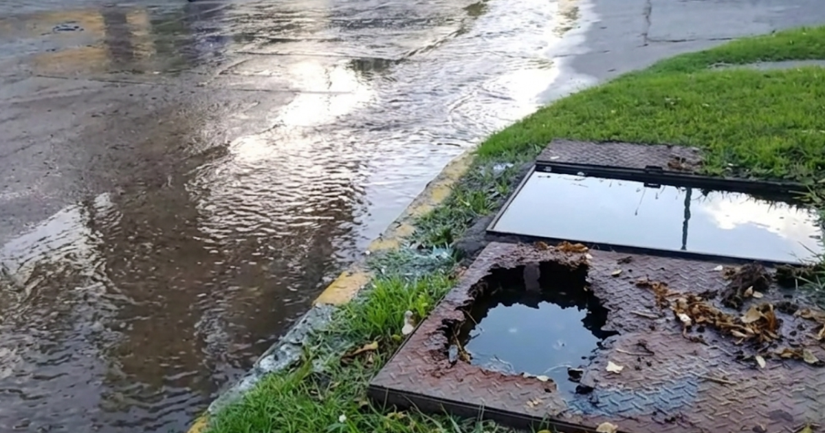 Baja presión de agua en diversos barrios por la rotura de una bomba en Saavedra y 11 de Septiembre | FM Avenida