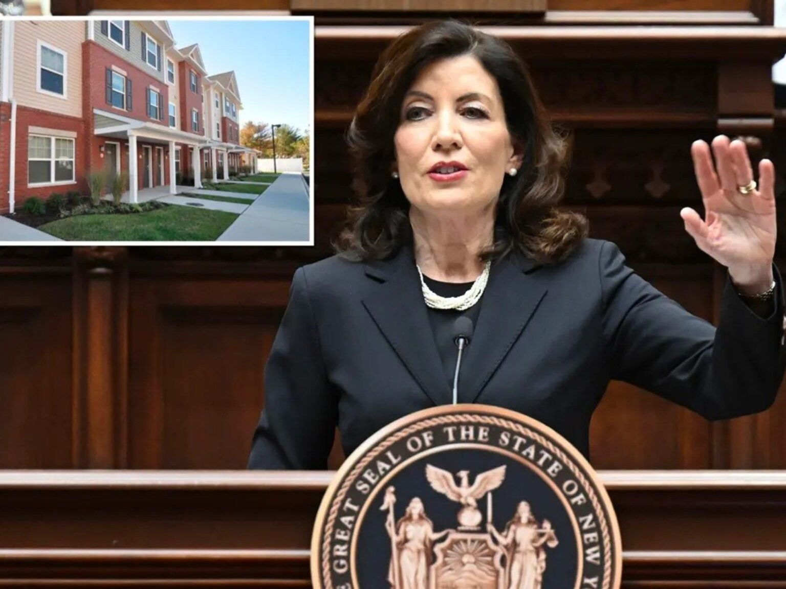 Buenas noticias en Nueva York: Kathy Hochul anuncia una Inversión de más de 240 millones de dólares para crear y preservar 1.800 viviendas asequibles | FM Avenida