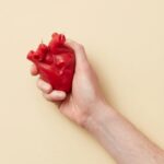 Cardióloga Hannah Rosenblum advierte de los 'infartos silenciosos' a partir de los 40 años: “Son síntomas poco conocidos” | FM Avenida