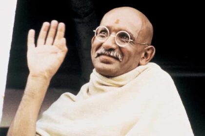 Cita del día, de Mahatma Gandhi: “La felicidad se alcanza cuando lo que uno piensa, dice y hace están en armonía” | FM Avenida