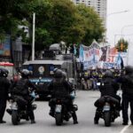 Cortes, marchas y piquetes en Buenos Aires por el cierre del programa Volver al Trabajo: dónde son las protestas y qué calles están afectadas | FM Avenida
