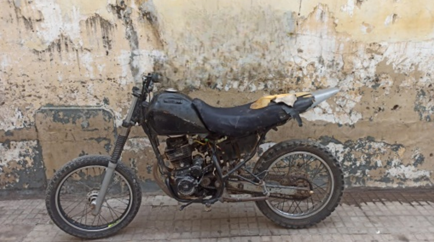 Detienen a un joven de 18 años por circular en una moto robada | FM Avenida