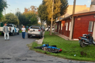 Dos motociclistas resultaron heridos tras un choque | FM Avenida