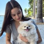 Emilia Mernes reapareció en medio del conflicto con Tini Stoessel y María Becerra | FM Avenida