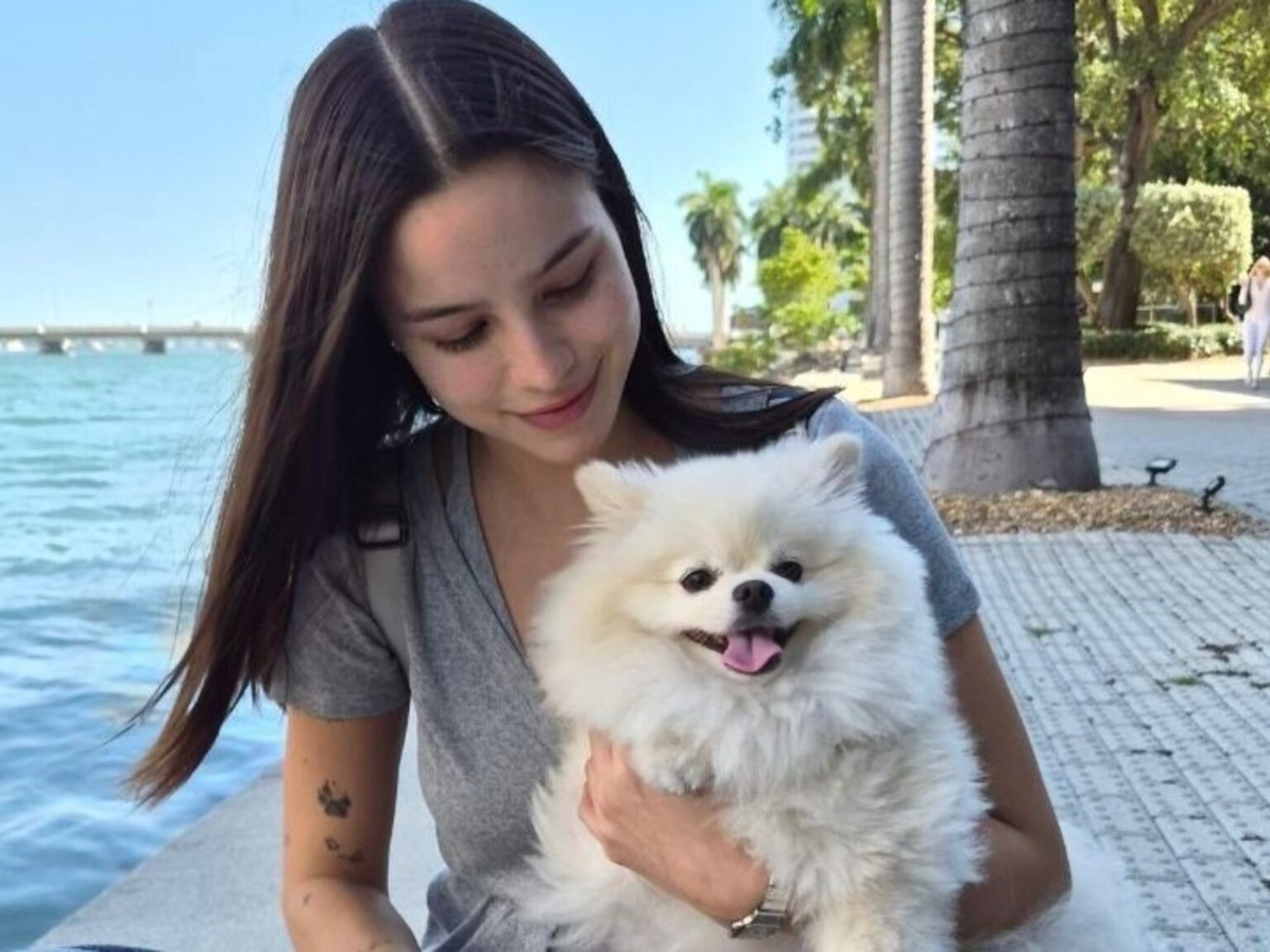 Emilia Mernes reapareció en medio del conflicto con Tini Stoessel y María Becerra | FM Avenida