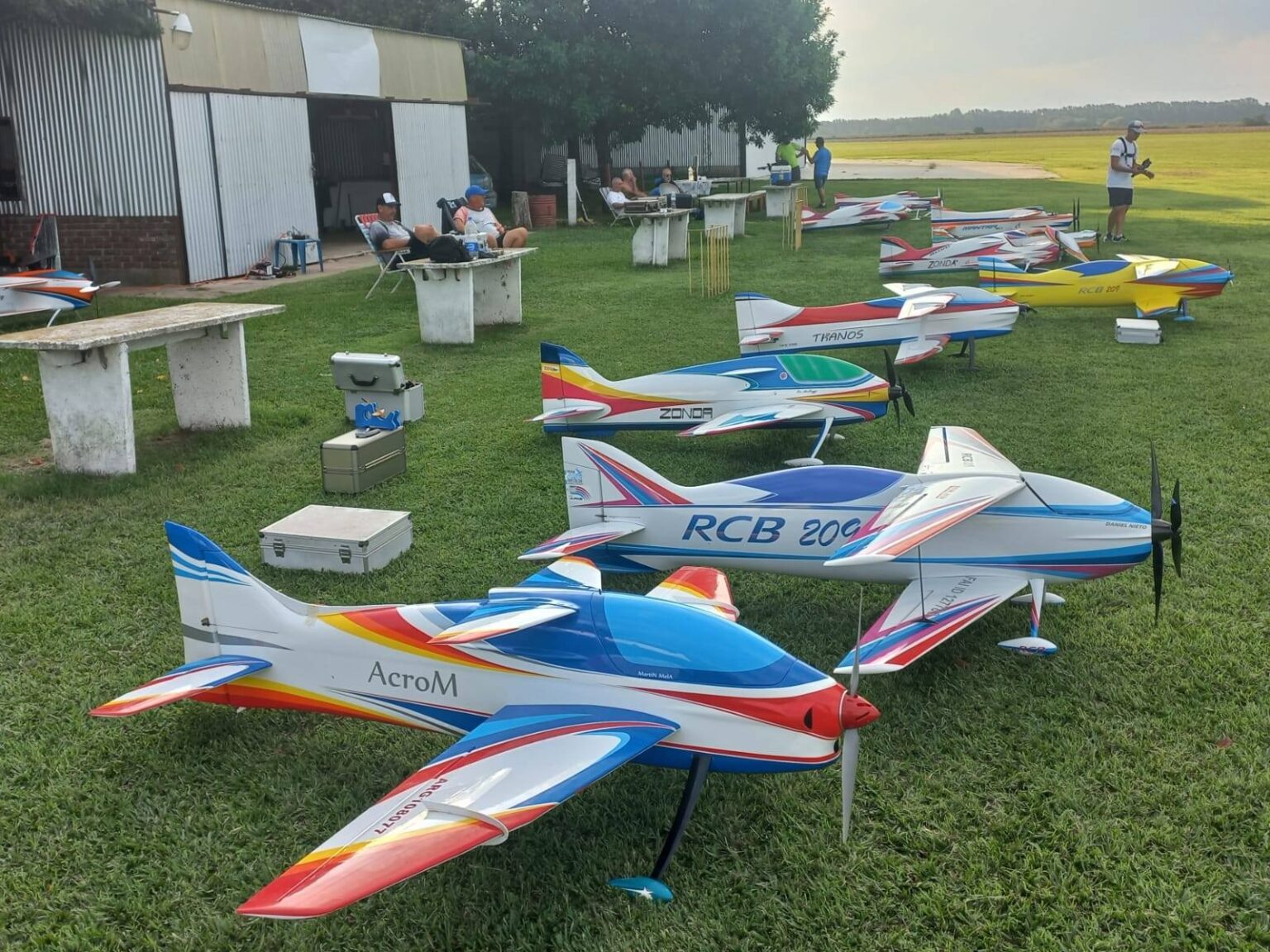 En el Aero Club: se disputa la primera fecha del ranking nacional de aeromodelismo 2026 | FM Avenida
