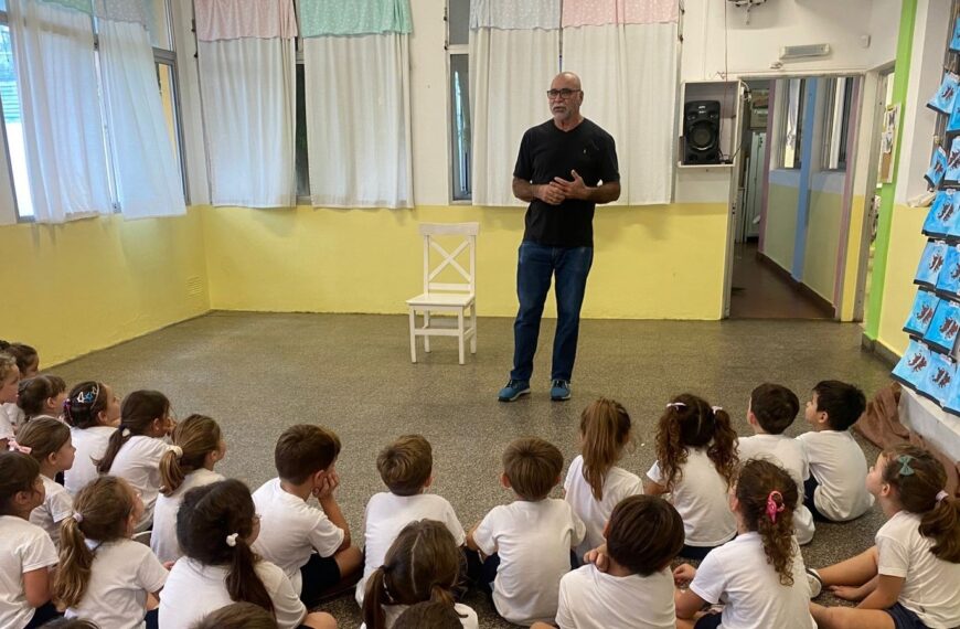 En vísperas a la conmemoración de la gesta de Malvinas: Domingo Novaro pasó por el Jardín “Estrellita” | FM Avenida