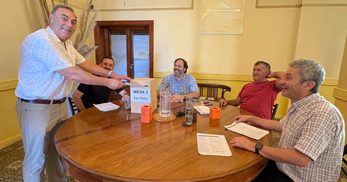 José Cremona fue reelecto al frente del Colegio de Martilleros del Departamento Judicial San Nicolás | FM Avenida