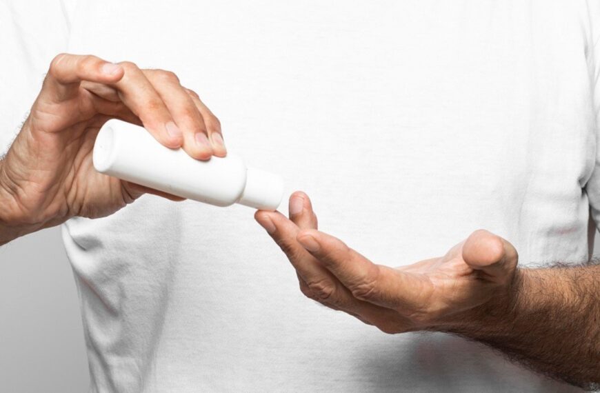 La ANMAT detectó cosméticos ilegítimos y ordenó su prohibición en todo el país | FM Avenida