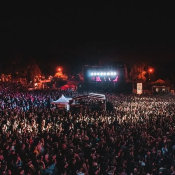 La República del Rock abre sus puertas en Baradero con Las Pelotas, La Vela Puerca y La Delio Valdéz en la primera jornada | FM Avenida