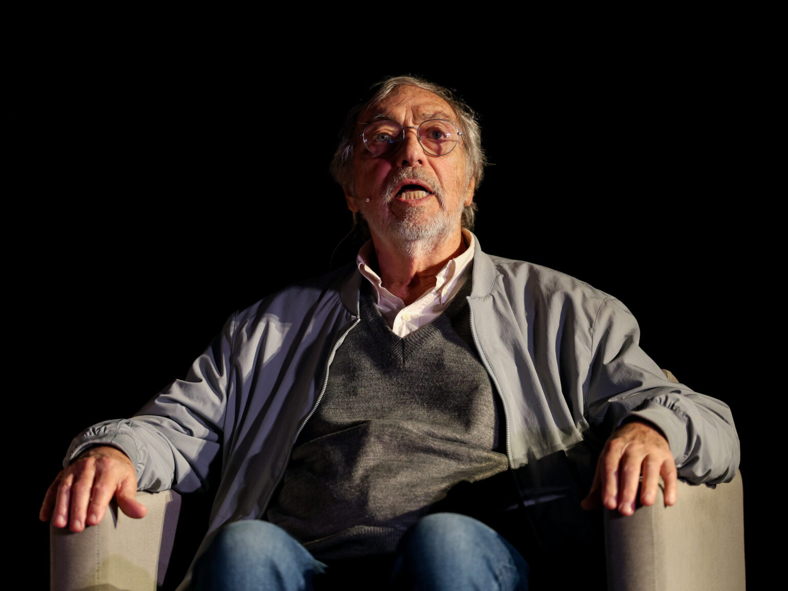 Murió Luis Brandoni: la despedida en redes a “una reconocida figura de la escena nacional” en “un día triste” | FM Avenida