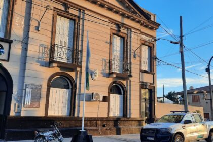 Operativos de control policial: dos aprehendidos por desorden y tenencia de estupefacientes | FM Avenida