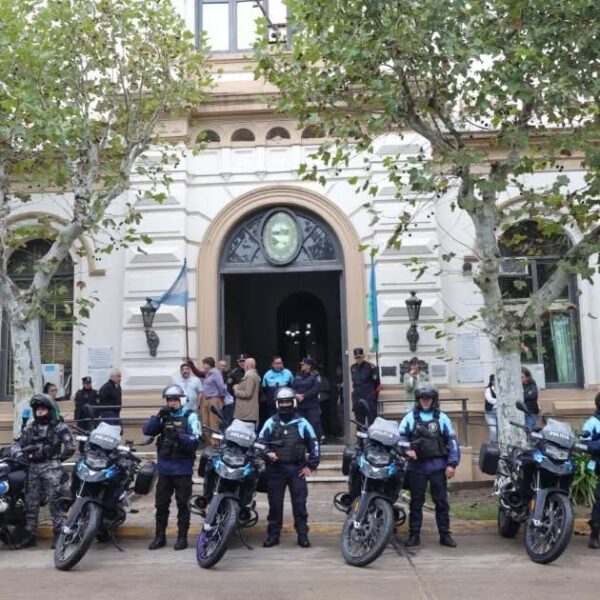 Presentaron las primeras unidades del Grupo Táctico Motorizado | FM Avenida