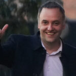 Quiénes son las dos policías de la Federal que le prestaron 100.000 dólares a Adorni | FM Avenida