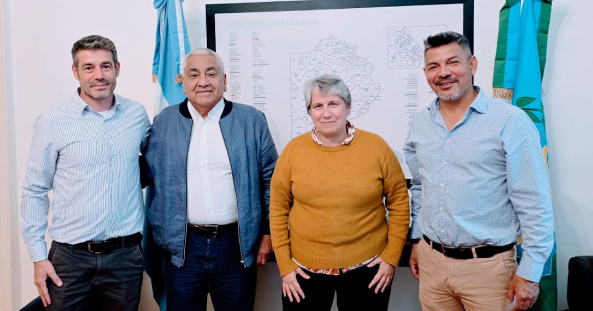 Salazar se reunió con autoridades educativas bonaerenses para gestionar obras y recursos | FM Avenida