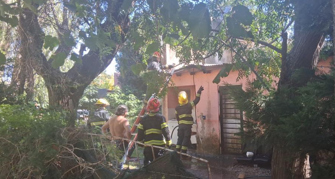 Se incendió una vivienda por una falla eléctrica: no hubo heridos | FM Avenida