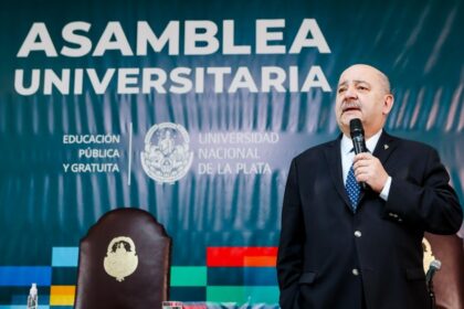 Tauber: "La universidad no está para resolver sus propios problemas, está para ayudar a resolver los problemas del país" (Video) | FM Avenida