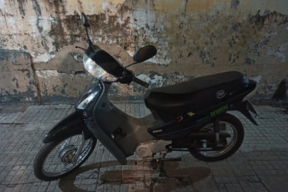 Tras una persecución, aprehendieron a un hombre por desobediencia y resistencia a la autoridad | FM Avenida