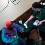 Violento episodio en Rosario: un joven le dio una trompada a una moza por querer cobrarle su pedido | FM Avenida